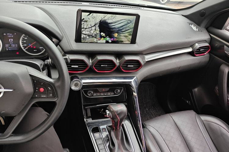 Used Haima 8S 2019 1.6 TGDI Automatic Trend Edition Interior 3