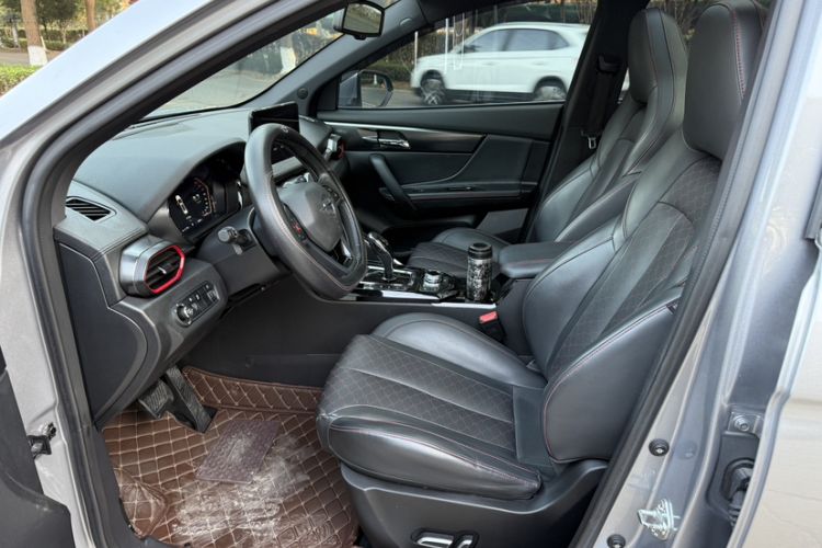 Used Haima 8S 2019 1.6 TGDI Automatic Luxury Edition Interior 4