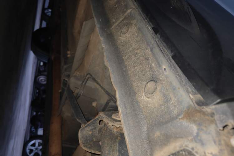 Used Haima 8S 2019 1.6 TGDI Automatic Smart Edition Left Side Sill
