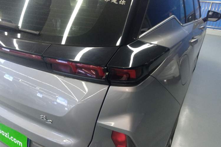 Used Haima 8S 2019 1.6 TGDI Automatic Luxury Edition Right Rear Taillight