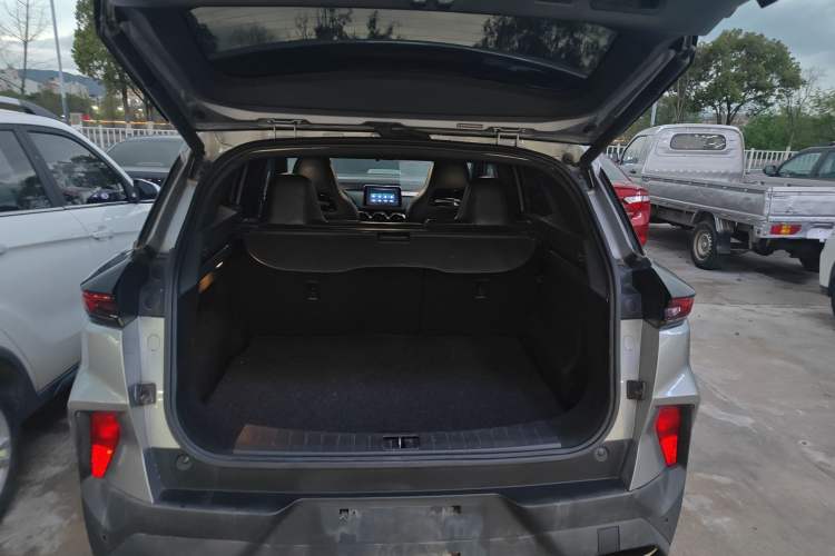 Used Haima 8S 2019 1.6 TGDI Automatic Smart Edition Trunk