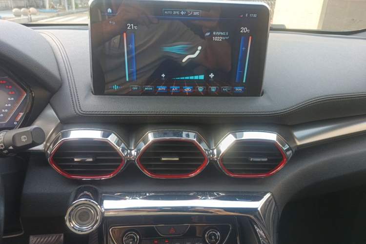 Used Haima 8S 2019 1.6 TGDI Automatic Luxury Edition Audio And AC Panel
