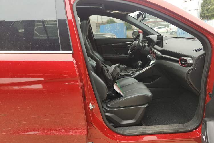 Used Haima 8S 2019 1.6 TGDI Automatic Trend Edition Right Front Seat