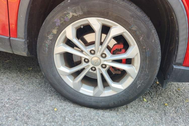 Used Haima 8S 2019 1.6 TGDI Automatic Trend Edition Right Front Wheel Hub