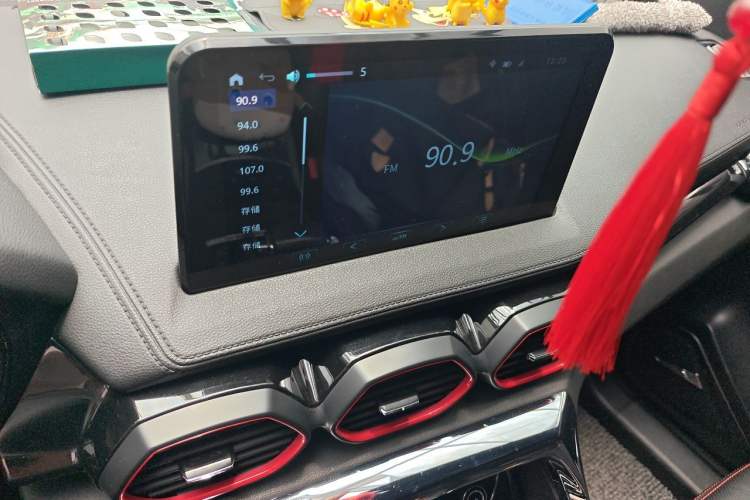 Used Haima 8S 2019 1.6 TGDI Automatic Trend Edition Audio And AC Panel