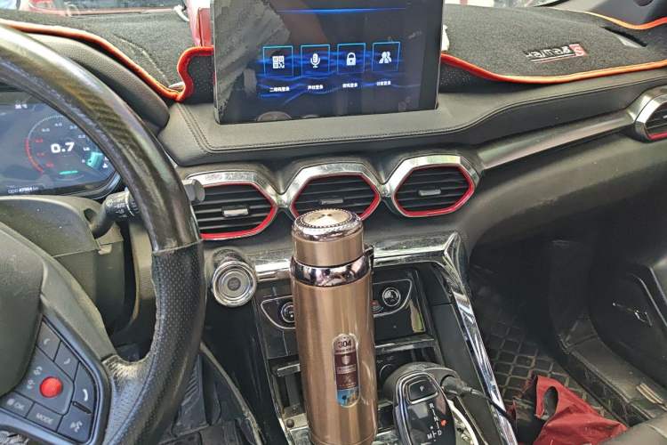 Used Haima 8S 2019 1.6 TGDI Automatic Luxury Edition Audio And AC Panel