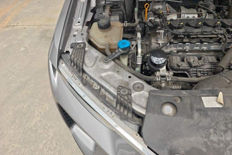 Used Haima 8S 2019 1.6 TGDI Automatic Trend Edition Engine Bay Right