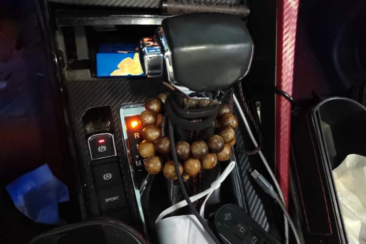 Used Haima 8S 2019 1.6 TGDI Automatic Trend Edition Gear Lever