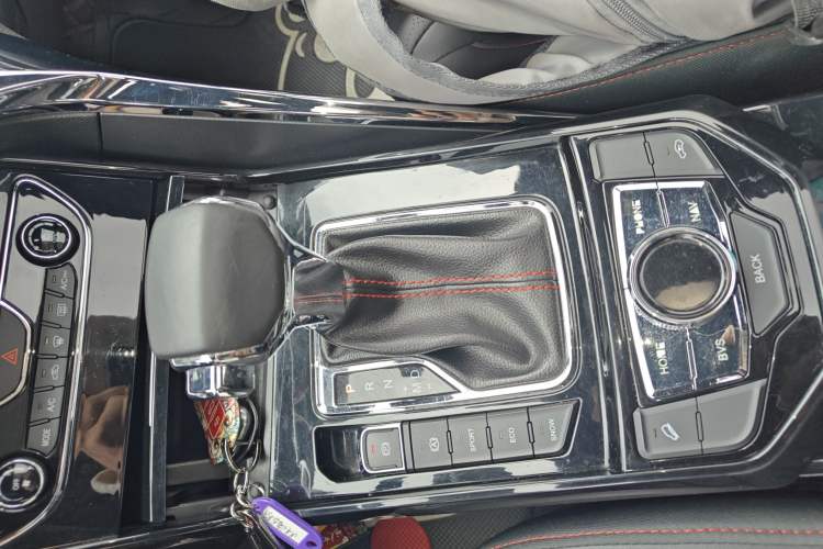 Used Haima 8S 2019 1.6 TGDI Automatic Smart Edition Gear Lever