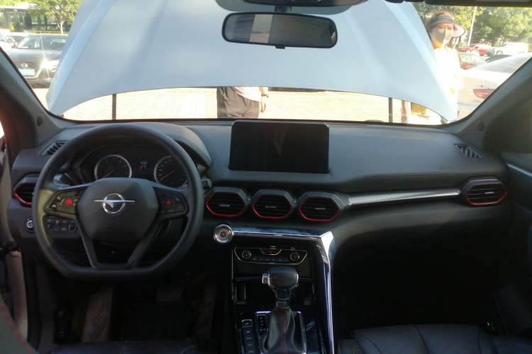 Used Haima 8S 2019 1.6 TGDI Automatic Trend Edition Interior 2