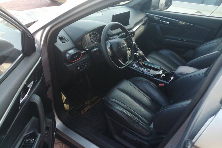 Used Haima 8S 2019 1.6 TGDI Automatic Trend Edition Interior 3