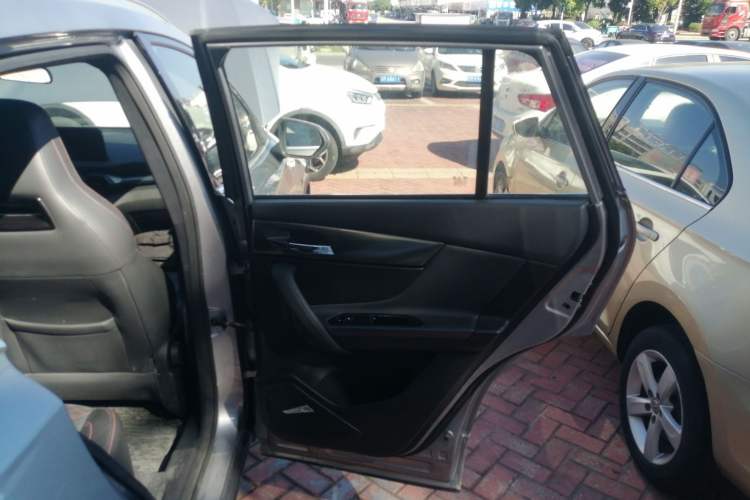 Used Haima 8S 2019 1.6 TGDI Automatic Trend Edition Interior 6