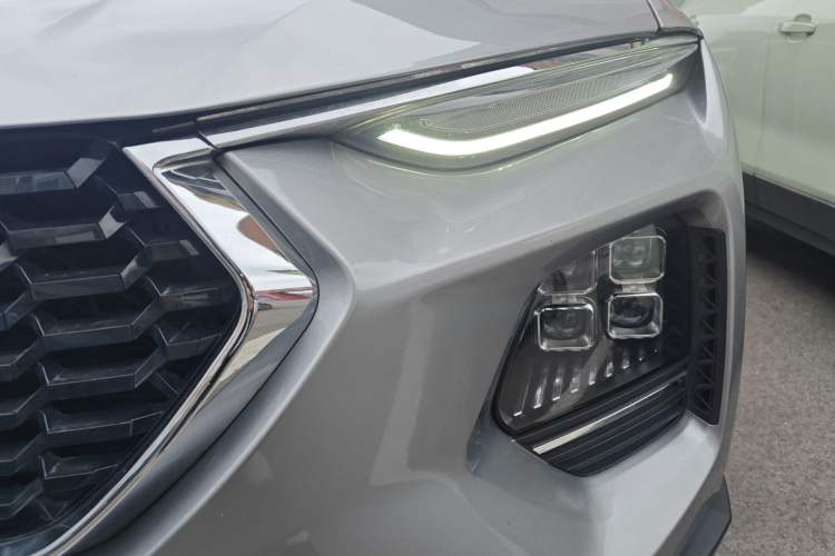 Used Haima 8S 2019 1.6 TGDI Automatic Smart Edition Left Front Headlight