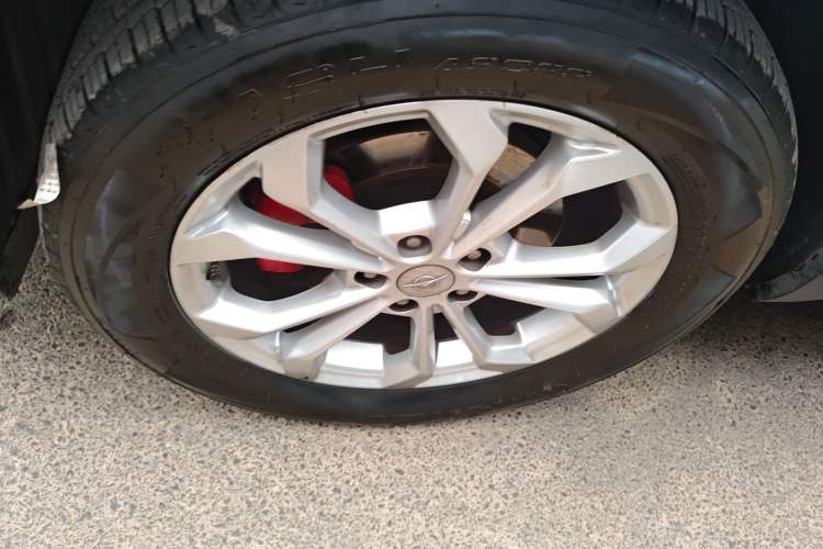 Used Haima 8S 2019 1.6 TGDI Automatic Trend Edition Left Front Wheel Hub