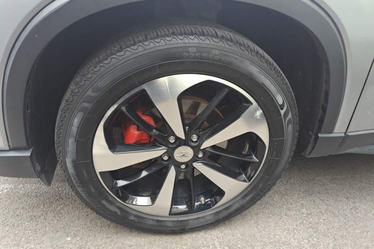 Used Haima 8S 2019 1.6 TGDI Automatic Smart Edition Left Front Wheel Hub