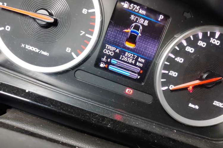 Used Haima 8S 2019 1.6 TGDI Automatic Trend Edition Odometer Close Up