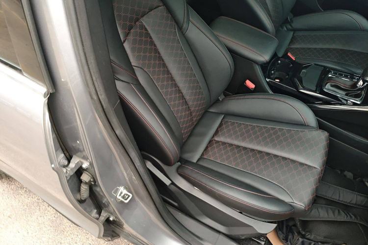 Used Haima 8S 2019 1.6 TGDI Automatic Trend Edition Right Front Seat