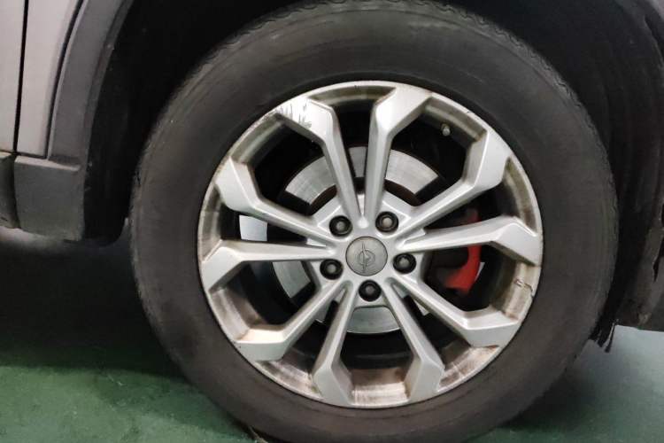 Used Haima 8S 2019 1.6 TGDI Automatic Trend Edition Right Front Wheel Hub
