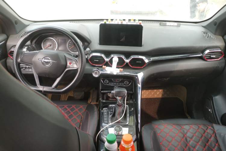 Used Haima 8S 2019 1.6 TGDI Automatic Trend Edition Center Console
