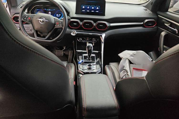 Used Haima 8S 2019 1.6 TGDI Automatic Luxury Edition Center Console