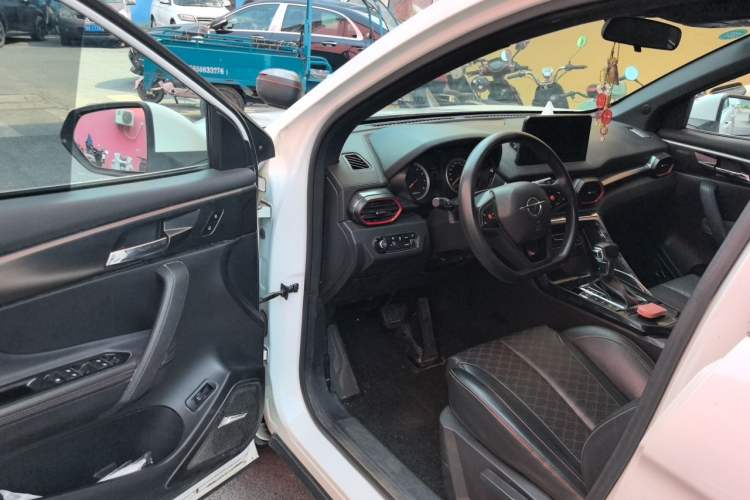 Used Haima 8S 2019 1.6 TGDI Automatic Trend Edition Driver Seat