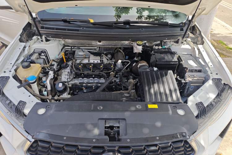 Used Haima 8S 2019 1.6 TGDI Manual Sport Edition Engine Bay