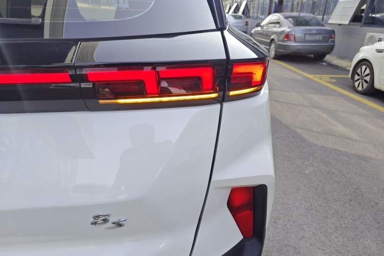 Used Haima 8S 2019 1.6 TGDI Automatic Smart Edition Exterior 5