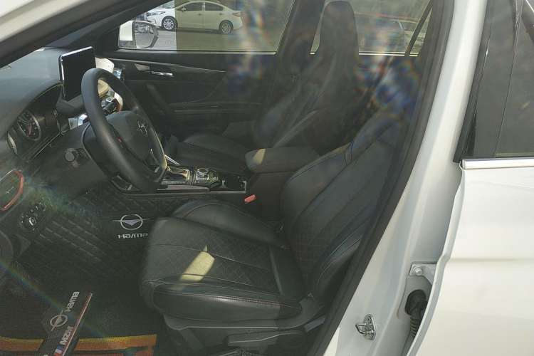 Used Haima 8S 2019 1.6 TGDI Automatic Smart Edition Interior 1