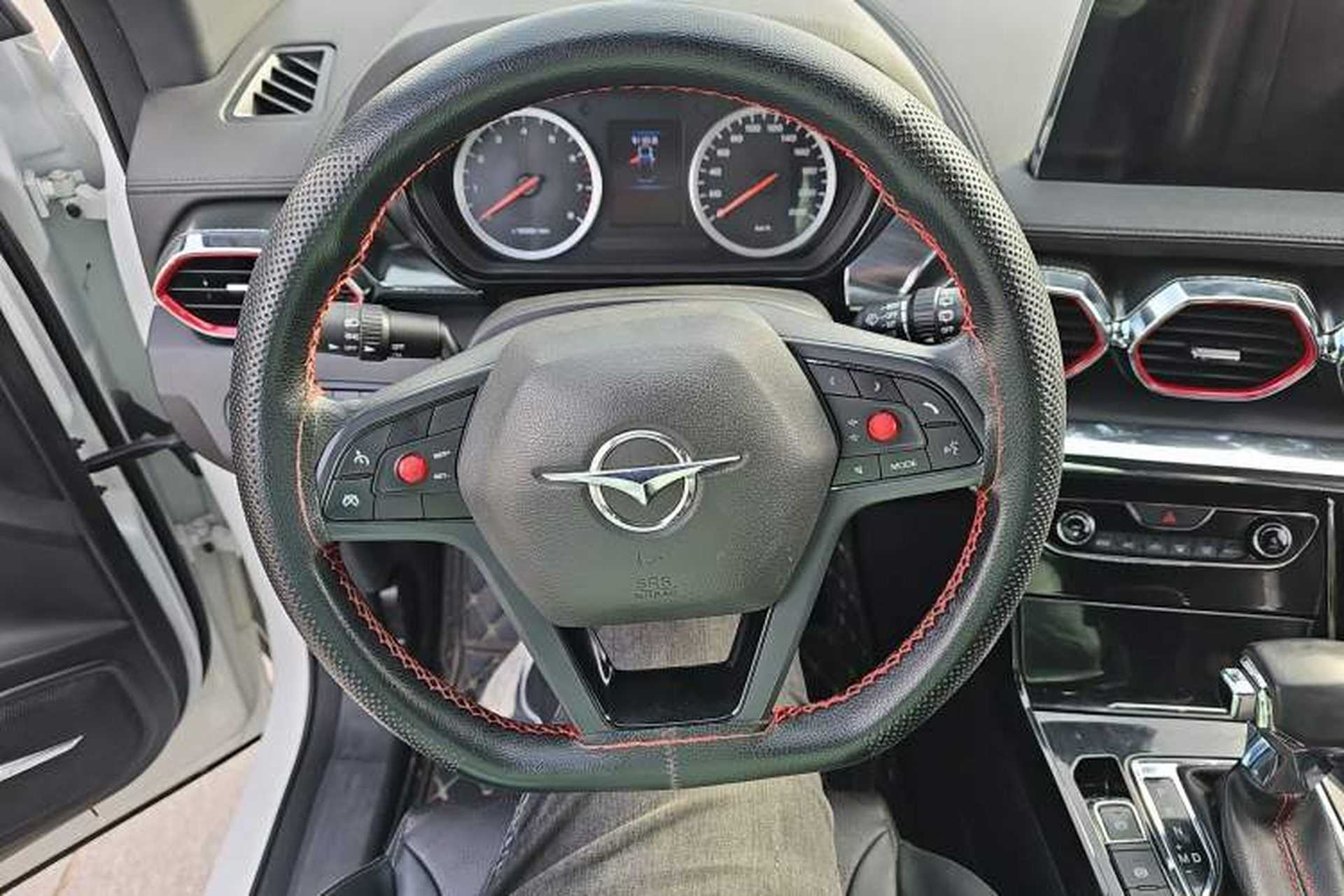 Used Haima 8S 2019 1.6 TGDI Automatic Smart Edition Interior 3