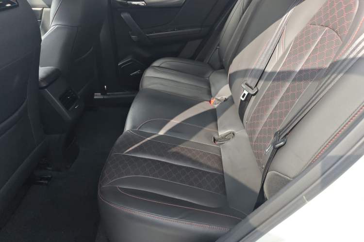 Used Haima 8S 2019 1.6 TGDI Automatic Smart Edition Interior 4