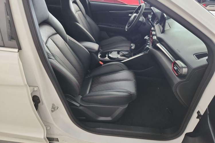 Used Haima 8S 2019 1.6 TGDI Automatic Trend Edition Right Front Seat