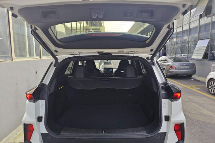 Used Haima 8S 2019 1.6 TGDI Automatic Smart Edition Trunk