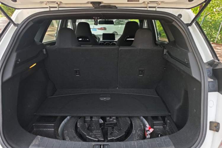 Used Haima 8S 2019 1.6 TGDI Manual Sport Edition Trunk