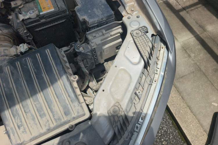 Used Haima 8S 2020 1.6 TGDI Automatic Elite Model Engine Bay Left