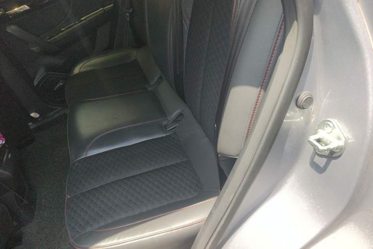 Used Haima 8S 2020 1.6 TGDI Automatic Elite Model Left Rear Seat