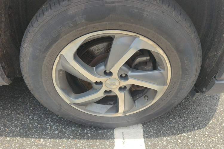 Used Haima 8S 2020 1.6 TGDI Automatic Elite Model Right Front Wheel Hub