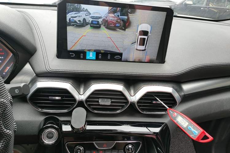 Used Haima 8S 2020 1.6 TGDI Automatic Flagship Model Audio And AC Panel