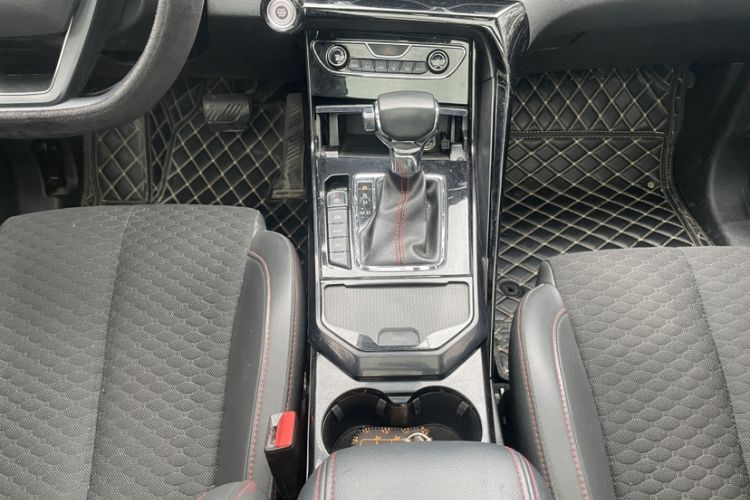 Used Haima 8S 2020 1.6 TGDI Automatic Elite Model Interior 4