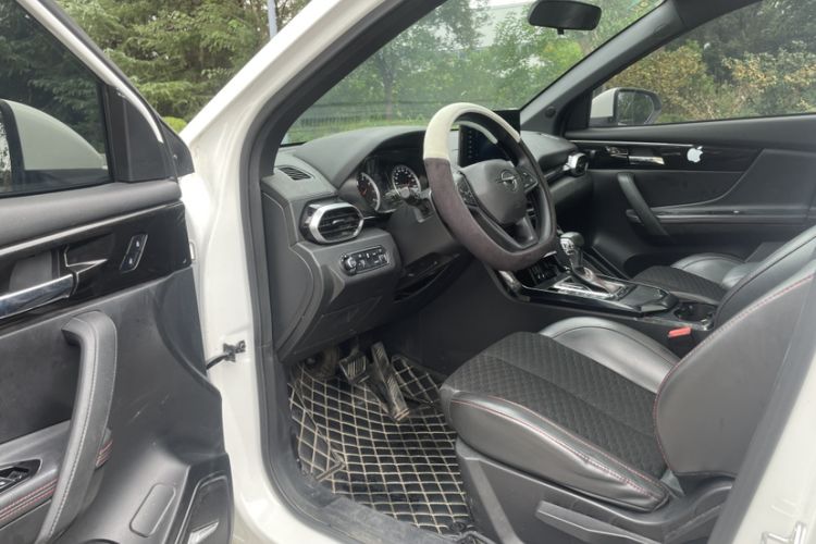 Used Haima 8S 2020 1.6 TGDI Automatic Elite Model Interior 5