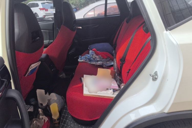 Used Haima 8S 2020 1.6 TGDI Automatic Elite Model Left Rear Seat