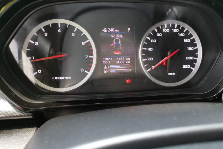 Used Haima 8S 2020 1.6 TGDI DCT Prestige Model Odometer Close Up