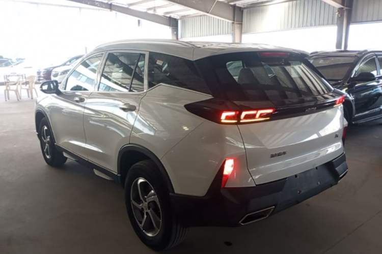Used Haima 8S 2020 1.6 TGDI Automatic Elite Model Rear Left 45 Deg