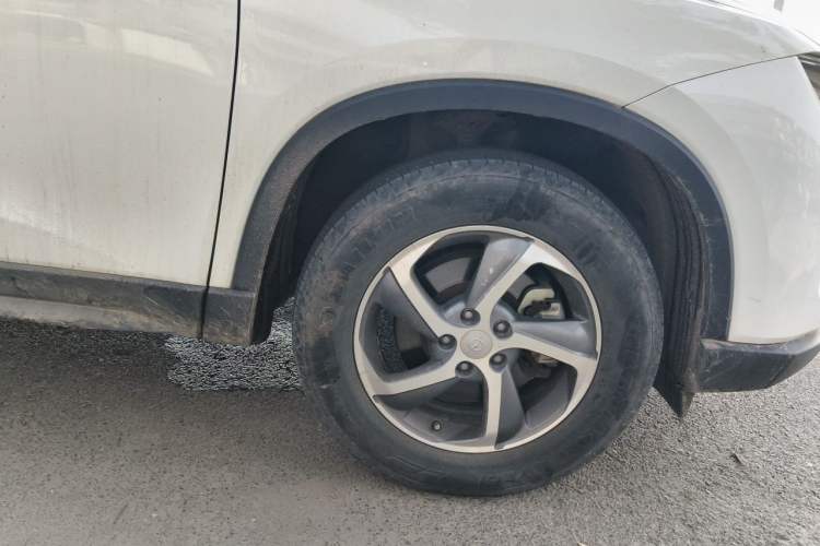 Used Haima 8S 2020 1.6 TGDI Automatic Elite Model Right Front Wheel Hub