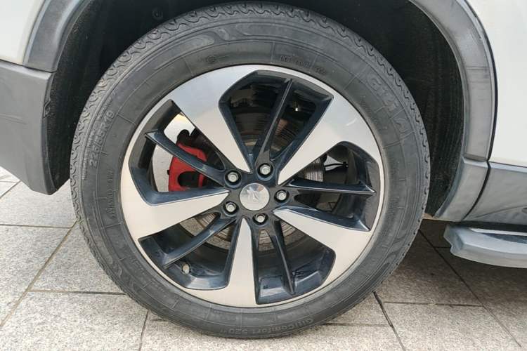 Used Haima 8S 2020 1.6 TGDI Automatic Flagship Model Right Rear Wheel Hub