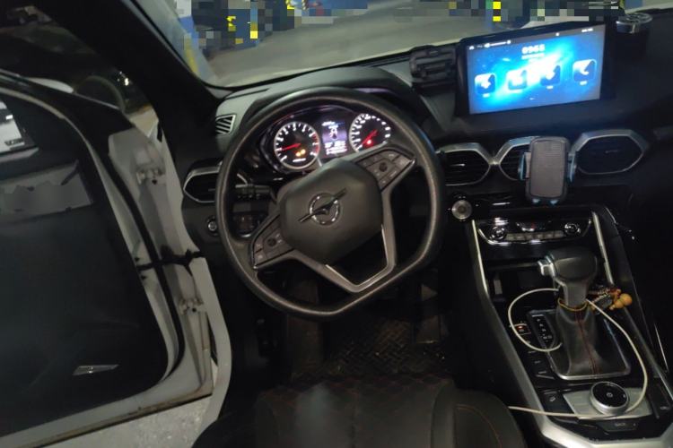 Used Haima 8S 2020 1.6 TGDI Automatic Luxury Model Steering Wheel