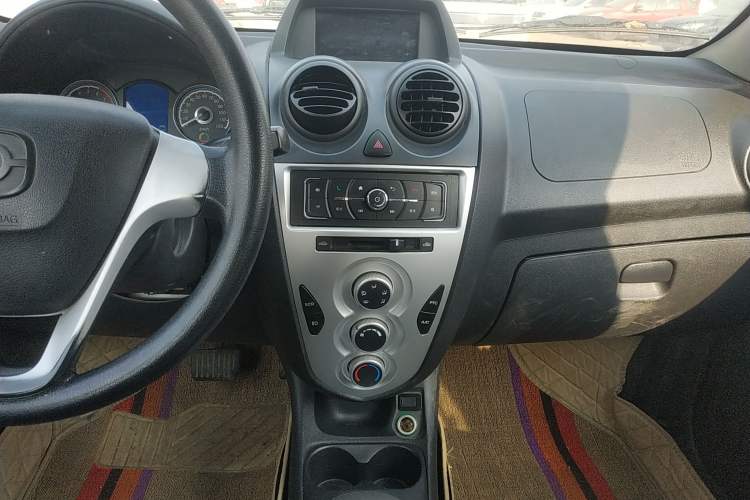 Used Haima Aishang EV 2017 EV160 Audio And AC Panel