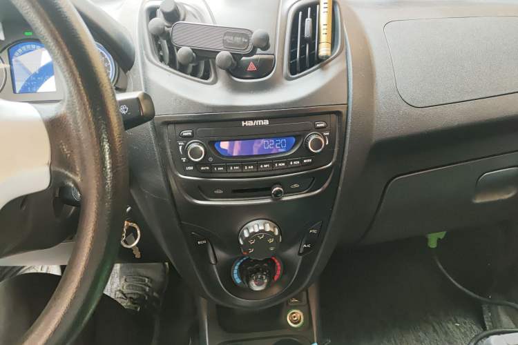Used Haima Aishang EV 2017 EV160 Audio And AC Panel