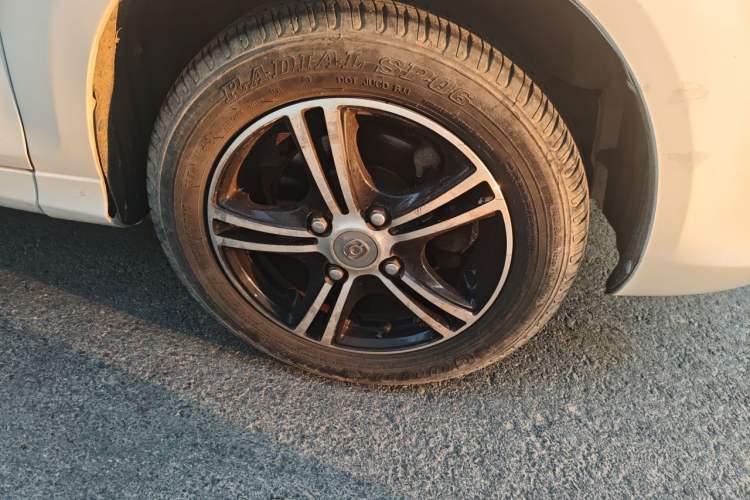 Used Haima Aishang EV 2017 EV160 Right Front Wheel Hub