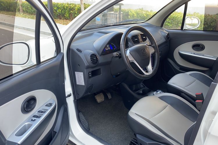 Used Haima Aishang EV 2018 Standard Model Interior 2