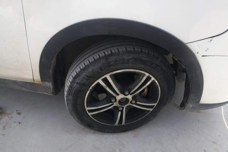 Used Haima Aishang EV 2018 Standard Model Right Front Wheel Hub